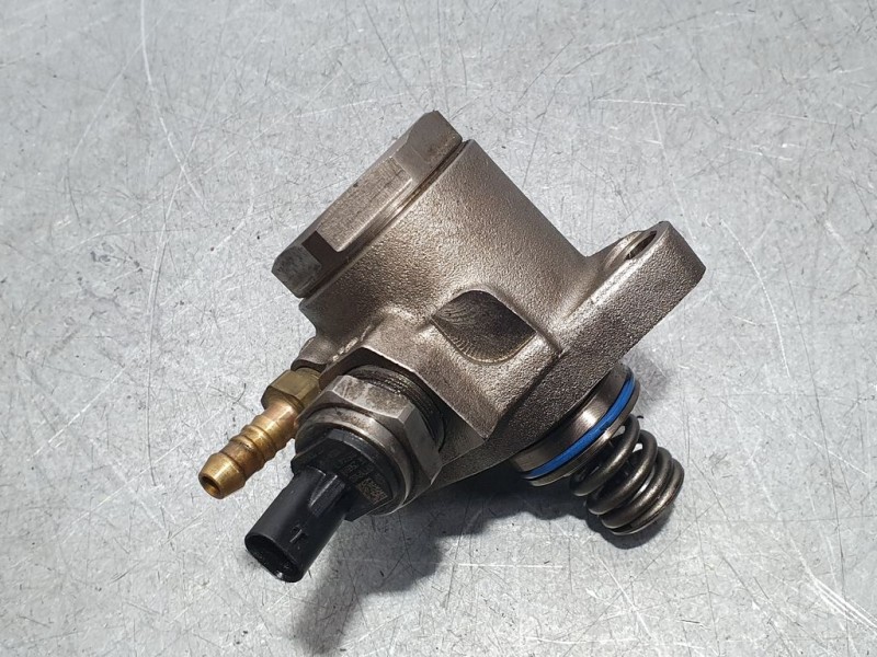 Recambio de bomba combustible para seat ibiza sc (6p5) 1.0 tsi referencia OEM IAM 04E127026EH  