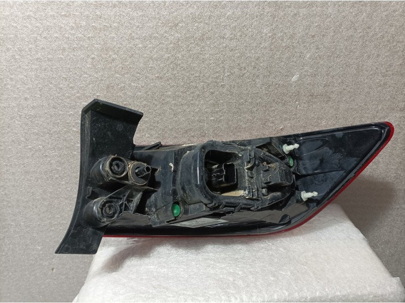 Recambio de piloto trasero izquierdo para renault clio iv business referencia OEM IAM 265553752R  EXTERIOR