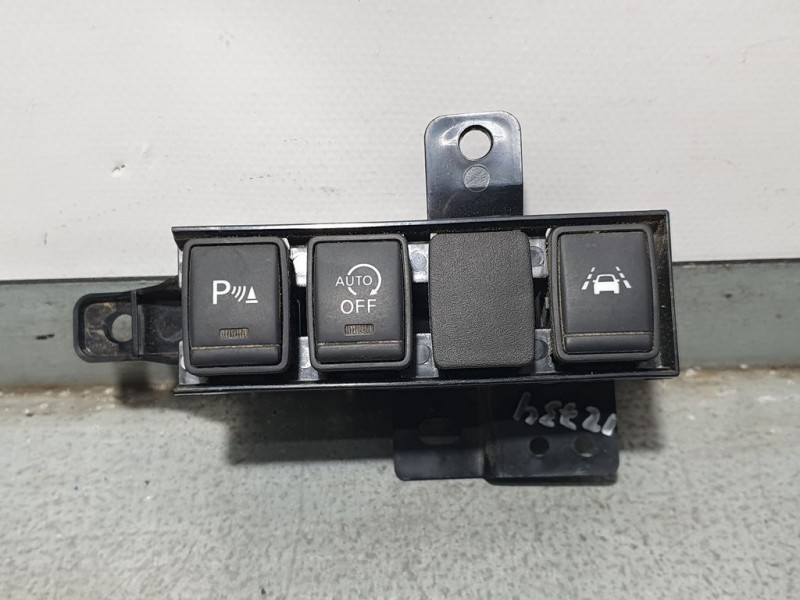 Recambio de mando multifuncion para nissan qashqai (j11) acenta referencia OEM IAM   SIN REFERENCIA