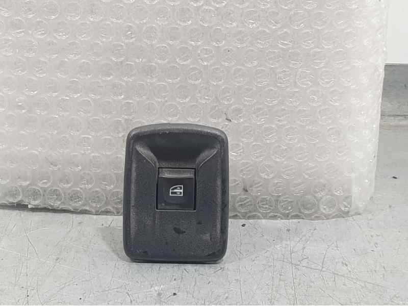 Recambio de mando elevalunas delantero derecho para dacia dokker abiance referencia OEM IAM 254217475R  TOCADA