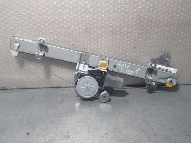 Recambio de elevalunas delantero izquierdo para nissan micra v (k14) acenta referencia OEM IAM 807215FA0A  ELECTRICO 6 PINES