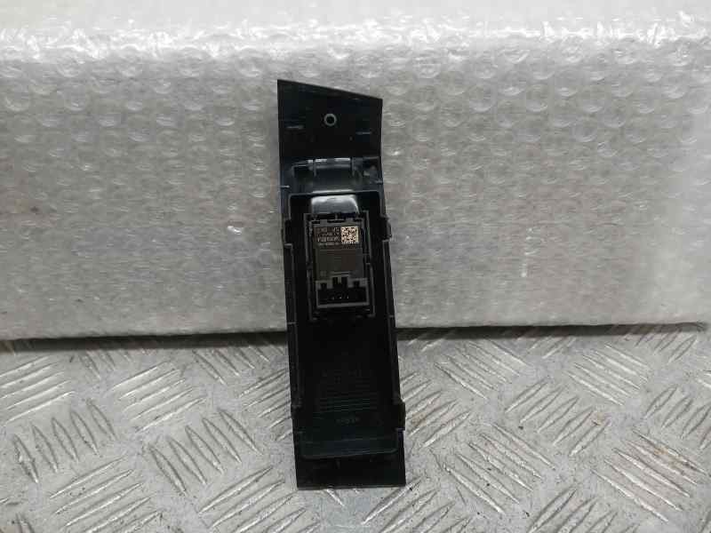 Recambio de mando elevalunas trasero derecho para skoda fabia active referencia OEM IAM 5JA959855A 10130929 