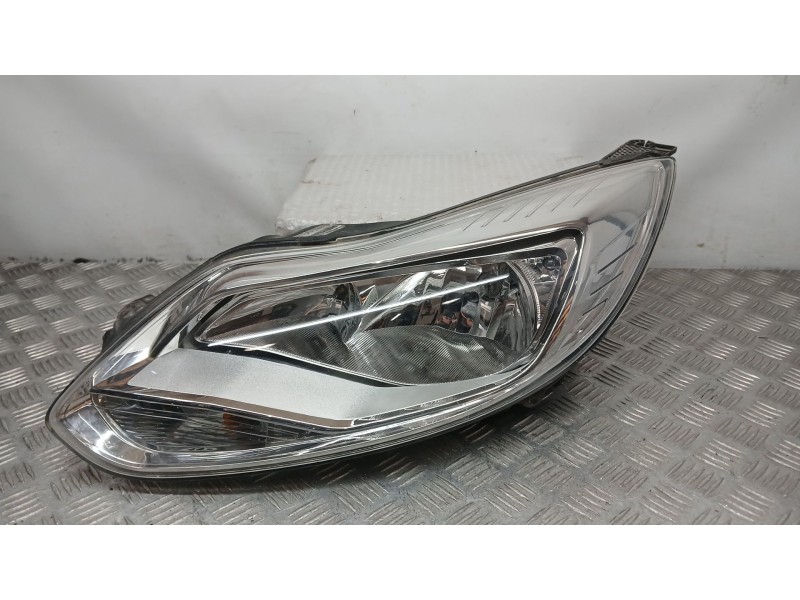 Recambio de faro izquierdo para ford focus iii 1.6 tdci referencia OEM IAM BM5113W030NA  