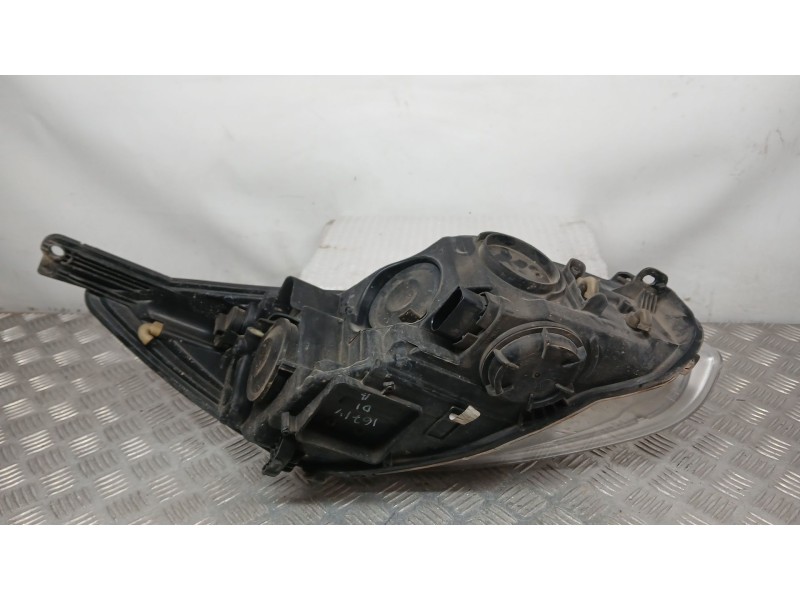 Recambio de faro izquierdo para ford focus iii 1.6 tdci referencia OEM IAM BM5113W030NA  