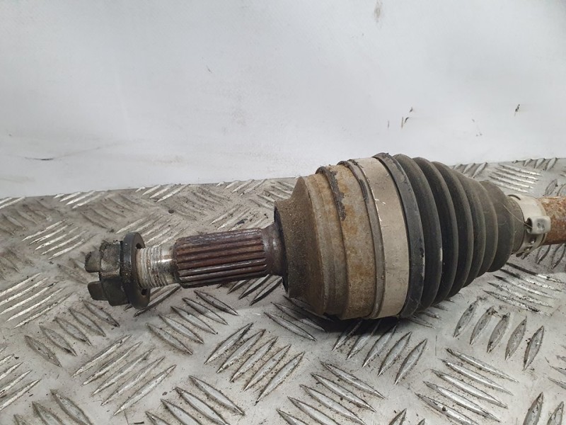 Recambio de transmision delantera derecha para renault clio iv business referencia OEM IAM 391008239R  