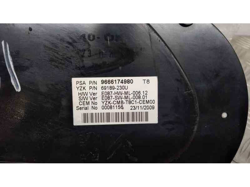 Recambio de cuadro instrumentos para peugeot 5008 premium referencia OEM IAM 69189230U 9666174980 PEUGEOT