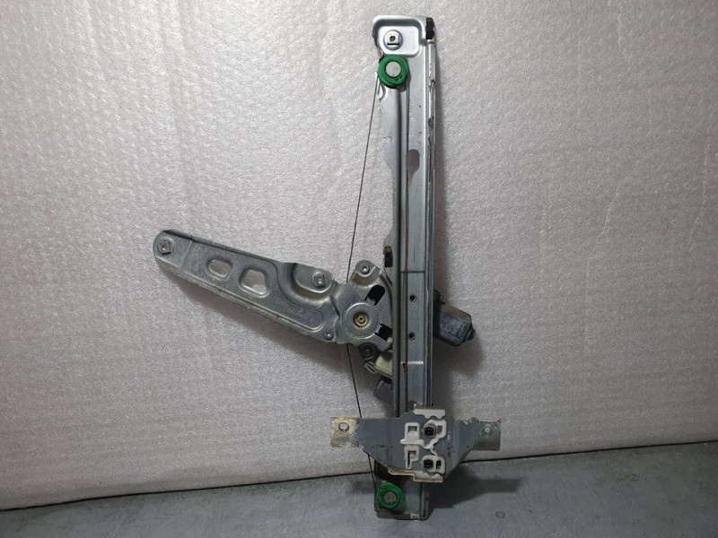 Recambio de elevalunas delantero derecho para peugeot 5008 premium referencia OEM IAM 9682808880 912026104 BROSE ELECTRICO 6 PIN