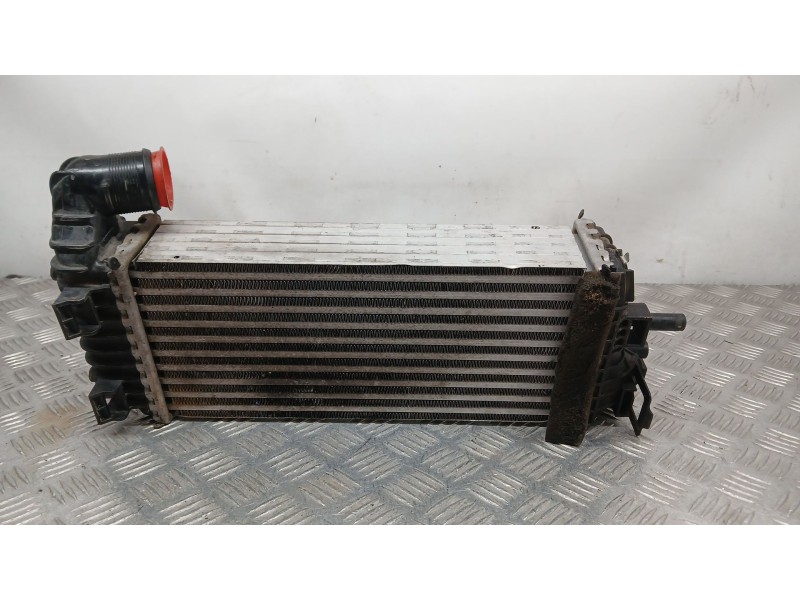 Recambio de intercooler para ford focus iii 1.6 tdci referencia OEM IAM 2027395  
