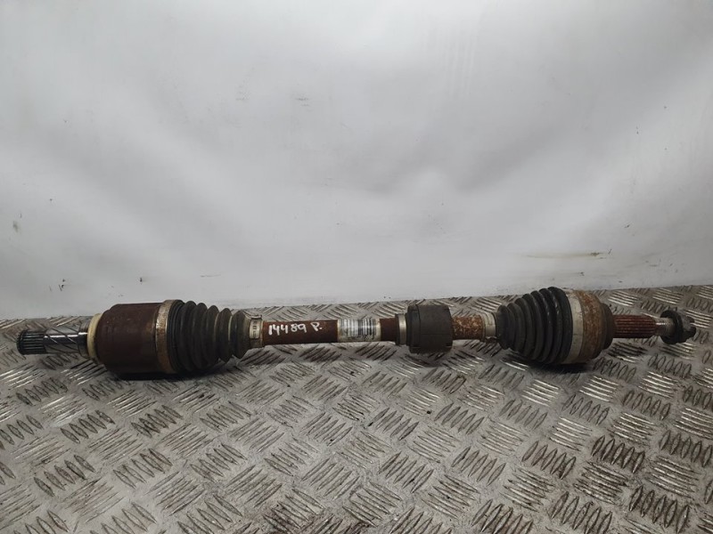 Recambio de transmision delantera izquierda para renault clio iv business referencia OEM IAM 391010115R  