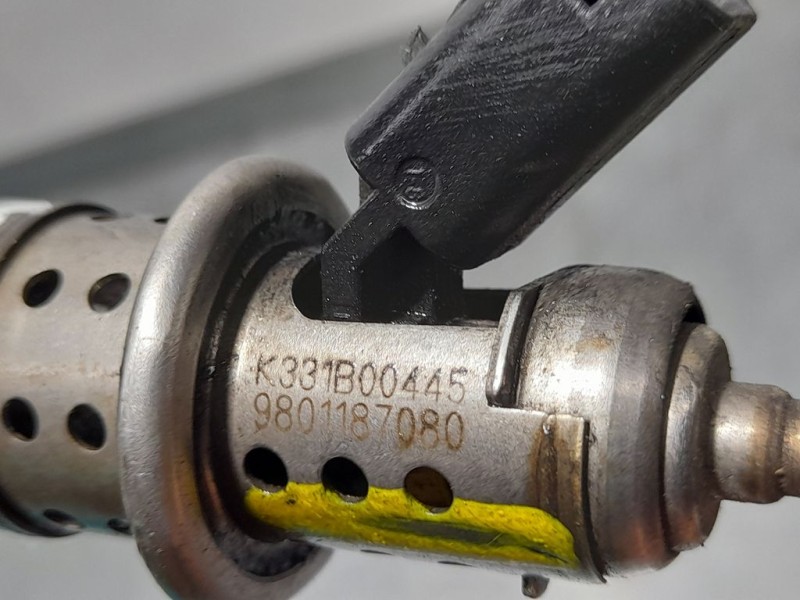 Recambio de inyector adblue para peugeot boxer furgón gran volumen 335 l3h3 pro bluehdi 140 stop&start referencia OEM IAM 980118