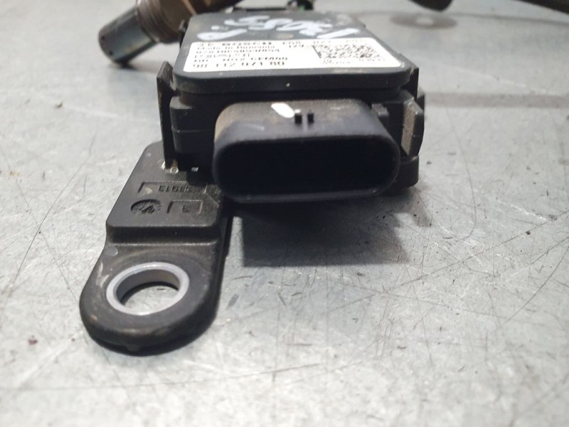 Recambio de sonda lambda para peugeot 308 allure referencia OEM IAM 9811207180 0281006853854 BOSCH