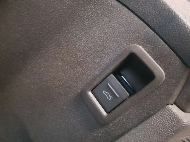 Recambio de juego asientos completo para audi a3 sedan (8ys) 35 tdi s line referencia OEM IAM 8Y0881405F C/ MANDO ELEVALUNAS DEL