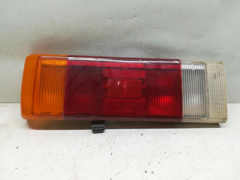 Recambio de piloto trasero izquierdo para talbot 150 referencia OEM IAM   