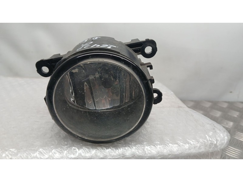 Recambio de faro antiniebla derecho para renault grand scénic iv (r9_) 1.3 tce 140 referencia OEM IAM 261503971R VALEO 89208441