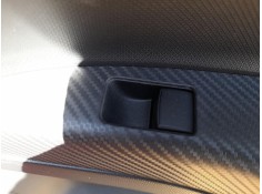 MANDO ELEVALUNAS TRASERO DERECHO 8608A320 