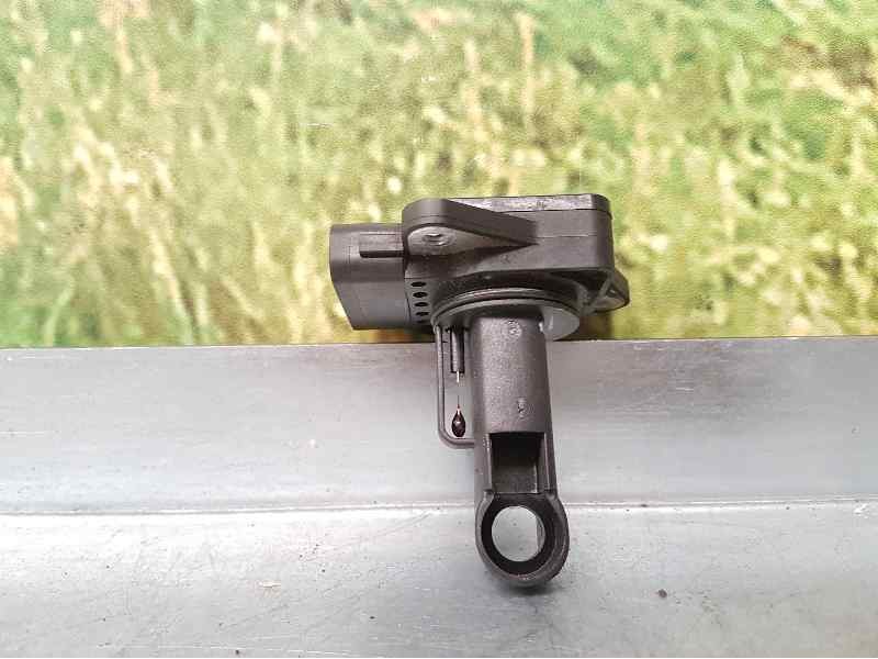 Recambio de caudalimetro para toyota corolla (e12) 1.6 linea luna berlina referencia OEM IAM 222040J010 MB1974003010 DENSO