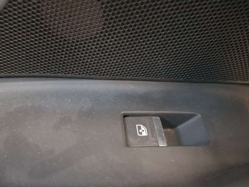 Recambio de juego asientos completo para audi a3 sedan (8ys) 35 tdi s line referencia OEM IAM 8Y0881405F C/ MANDO ELEVALUNAS DEL