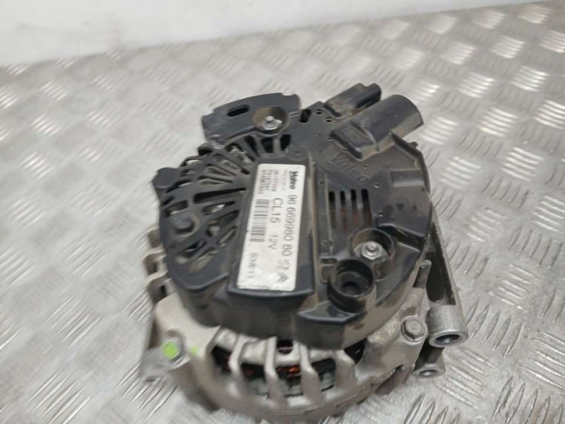 Recambio de alternador para citroën c4 lim. seduction referencia OEM IAM 96669980 2610715B VALEO