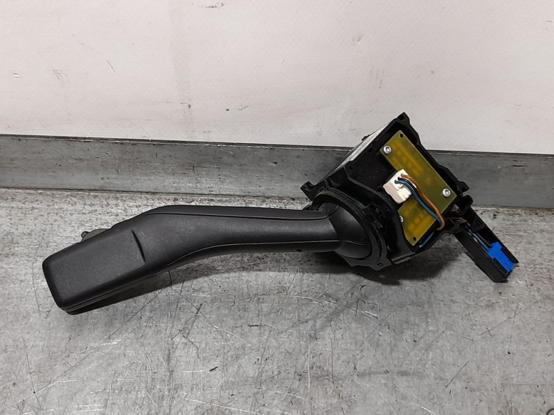 Recambio de mando limpia para seat altea (5p1) reference referencia OEM IAM 1K0953519  