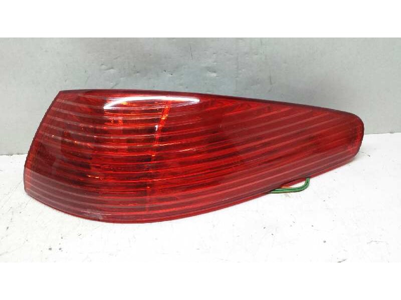 Recambio de piloto trasero derecho para peugeot 607 (s1) básico referencia OEM IAM  TOCADO EXTERIOR