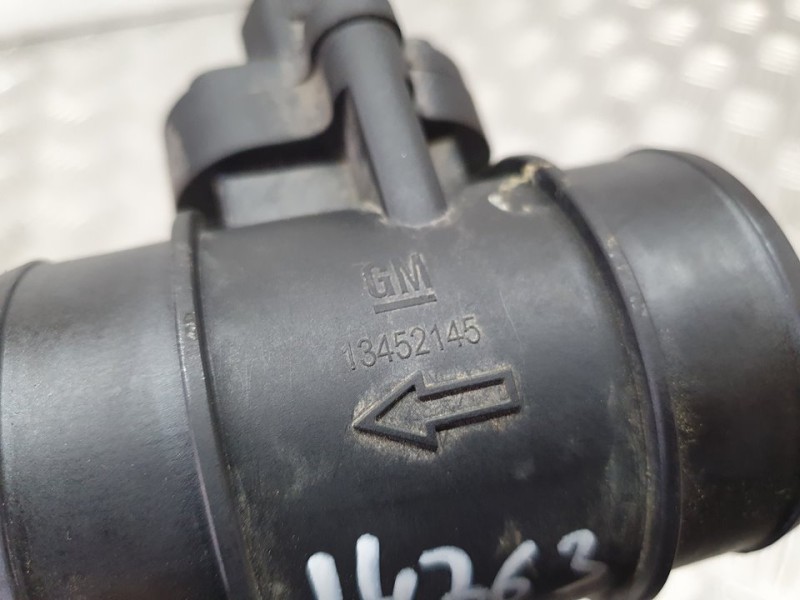 Recambio de caudalimetro para opel corsa e selective referencia OEM IAM 13452145 460023377 