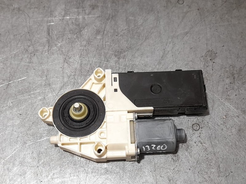 Recambio de motor elevalunas delantero izquierdo para renault laguna iii dynamique referencia OEM IAM 807310002R  
