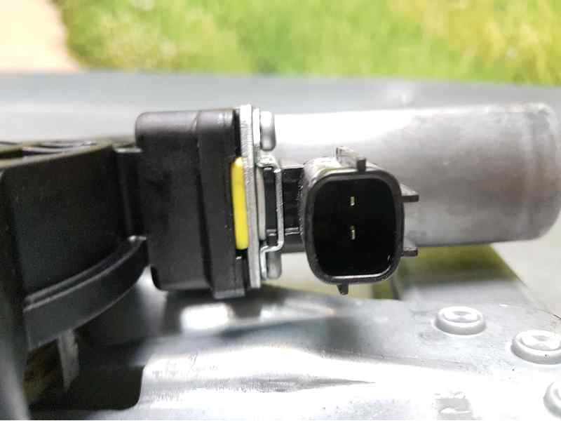Recambio de elevalunas delantero derecho para dacia sandero stepway referencia OEM IAM 807209299R 2 PINS ELECTRICO