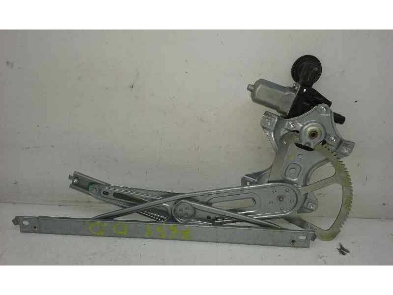 Recambio de elevalunas delantero derecho para toyota yaris active referencia OEM IAM  6 PINS ELECTRICO
