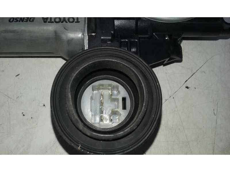 Recambio de elevalunas delantero derecho para toyota yaris active referencia OEM IAM  6 PINS ELECTRICO