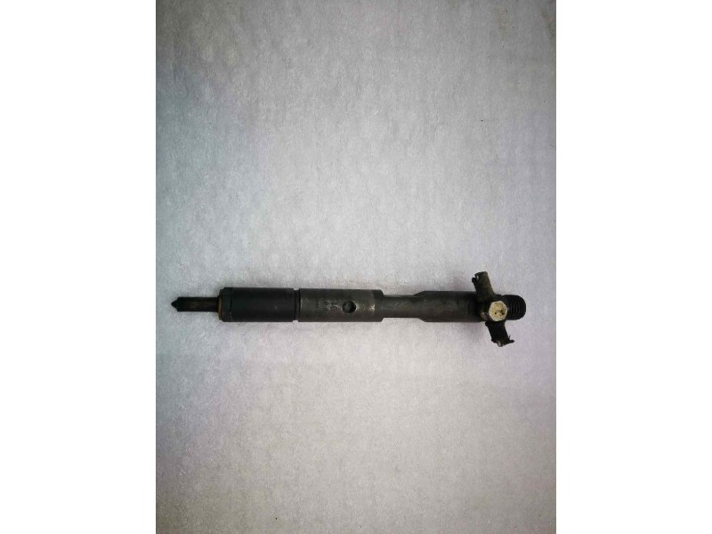 Recambio de inyector para mercedes-benz sprinter (w901,w903) combi 2.9 turbodiesel referencia OEM IAM KBAL78P642FHI  A0000101551