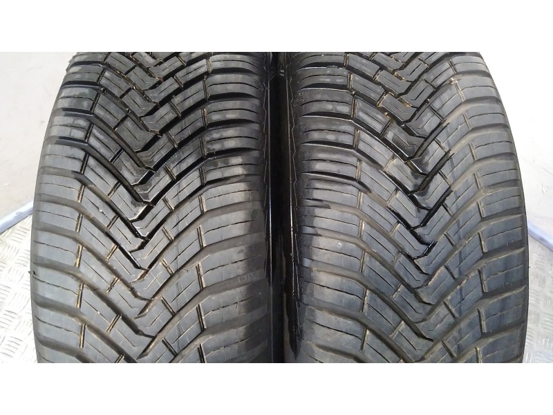 Recambio de neumatico pareja para neumaticos reutilizados - referencia OEM IAM 195601689H 195/60/16/89H CONTINENTAL