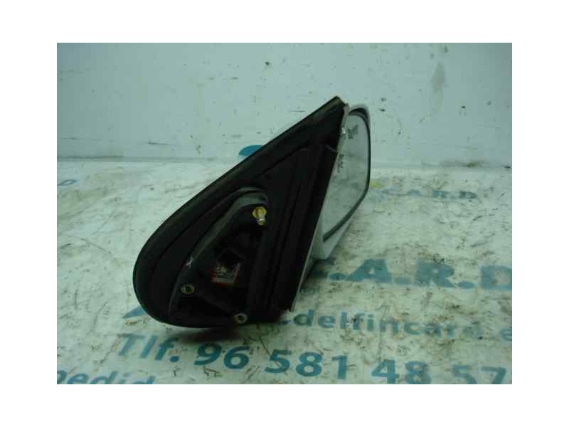 Recambio de retrovisor derecho para hyundai santa fe (sm) 2.0 gls crdi referencia OEM IAM 8762026300  ELECTRICO