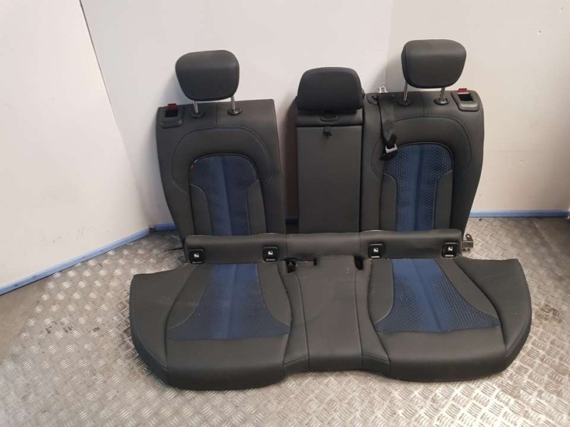 Recambio de juego asientos completo para bmw serie 1 lim. (f40) 118d m sport referencia OEM IAM 52108096829 C/ GUARNECIDOS 52108