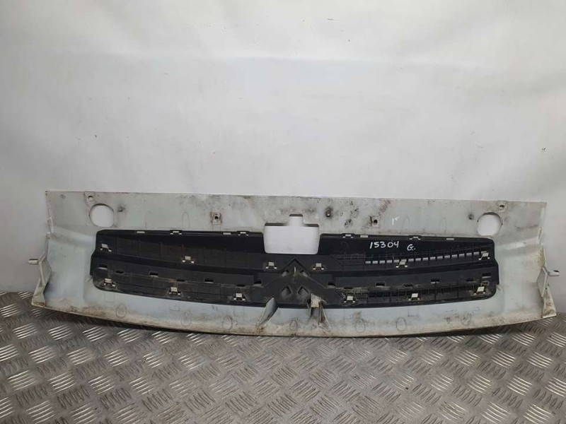 Recambio de rejilla delantera para citroën berlingo 2.0 hdi collection familiar referencia OEM IAM 9644758177  