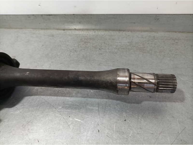 Recambio de transmision delantera derecha para suzuki swift berlina (mz) gl (5-ptas.) referencia OEM IAM 4410162J90  22 ESTRIAS 