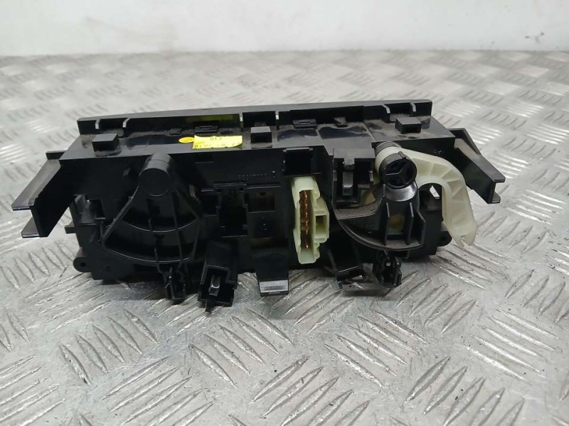 Recambio de mando calefaccion / aire acondicionado para peugeot 207 confort referencia OEM IAM 69910014 N107405N 