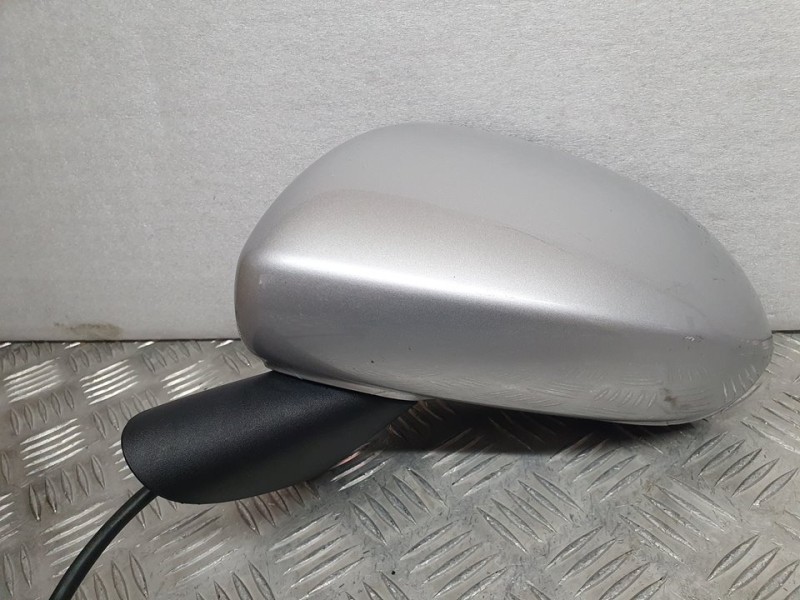 Recambio de retrovisor izquierdo para opel corsa e selective referencia OEM IAM 468435664  ELECTRICO 3 CABLES