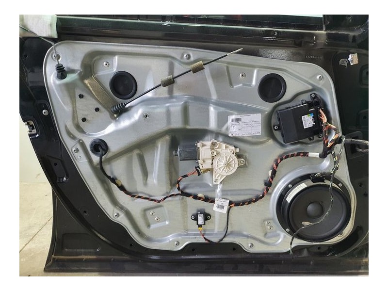 Recambio de elevalunas delantero izquierdo para mercedes-benz clase m (w164) ml 300 cdi be 4-matic (164.121) referencia OEM IAM 