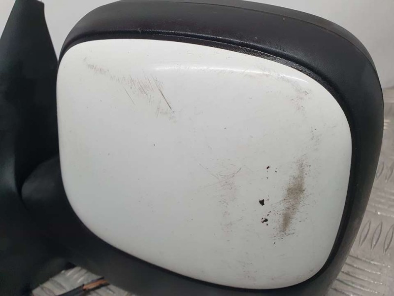 Recambio de retrovisor izquierdo para citroën berlingo 2.0 hdi collection familiar referencia OEM IAM SIN REF  C/ MANDO RAYADO