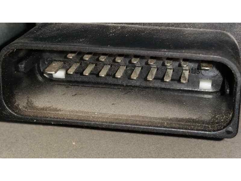 Recambio de elevalunas trasero derecho para seat leon (1p1) reference referencia OEM IAM  18 PINS ELECTRICO