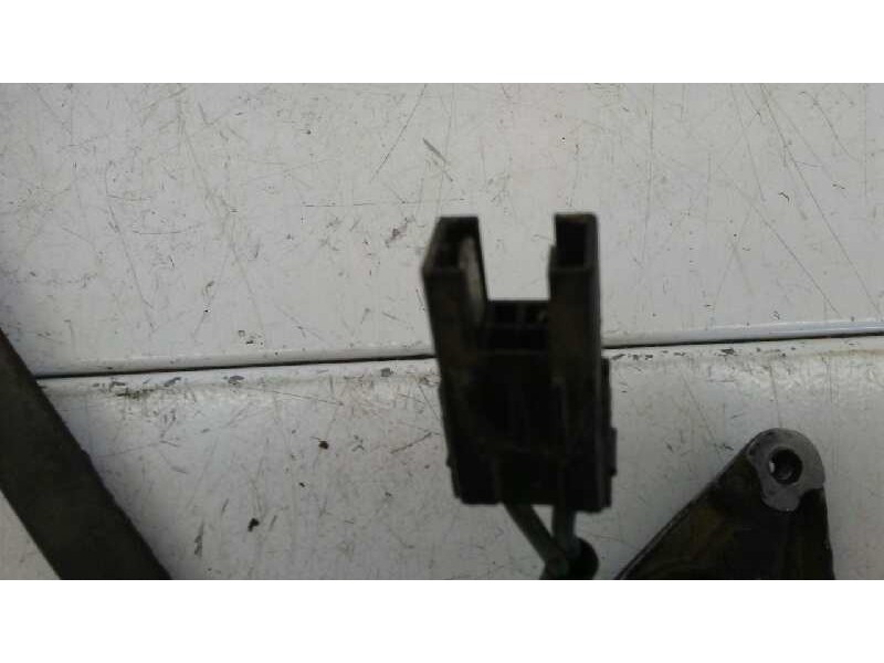 Recambio de elevalunas delantero derecho para ford escort berlina c referencia OEM IAM  2 PINS ELECTRICO