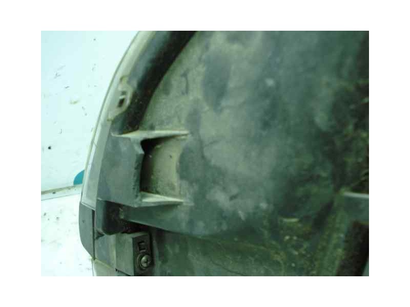 Recambio de faro derecho para fiat doblo (119) 1.9 jtd cat referencia OEM IAM  2 PATAS ROTAS QUEMADO DEL SOL