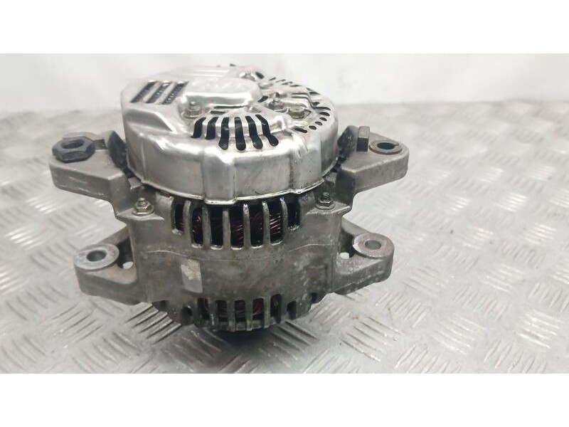 Recambio de alternador para kia carnival ex referencia OEM IAM 373004X900 DENSO 021319221
