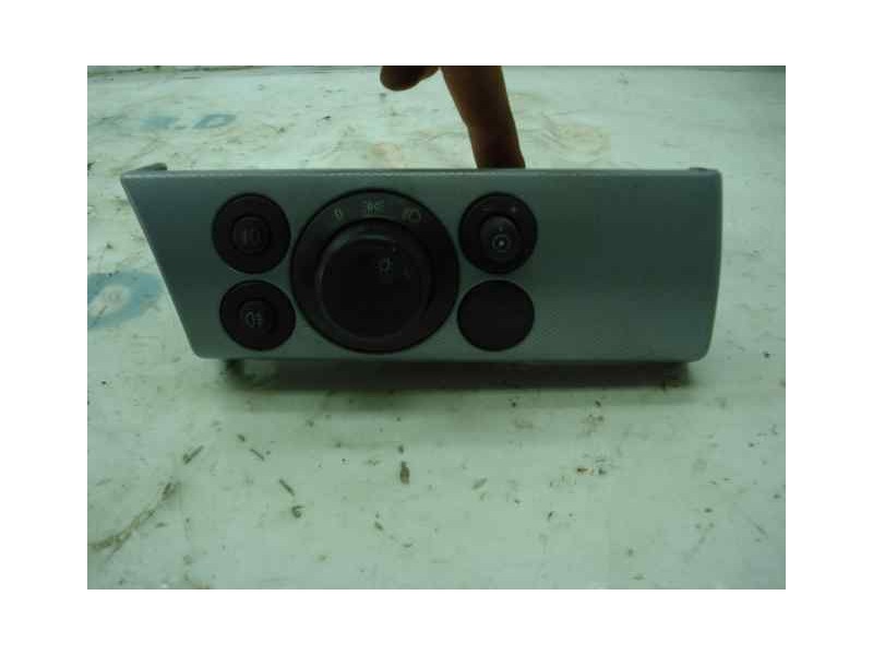 Recambio de mando luces para opel astra h berlina 1.7 16v cdti referencia OEM IAM 13100141  04063050