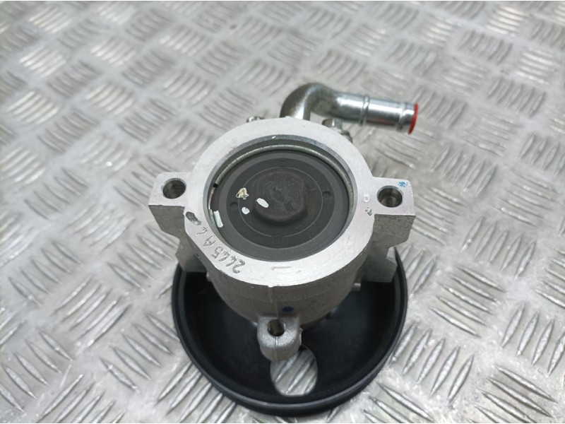 Recambio de bomba direccion para opel antara cosmo 4x4 referencia OEM IAM 25980805  