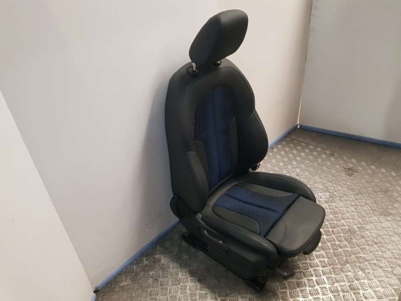 Recambio de juego asientos completo para bmw serie 1 lim. (f40) 118d m sport referencia OEM IAM 52108096829 C/ GUARNECIDOS 52108