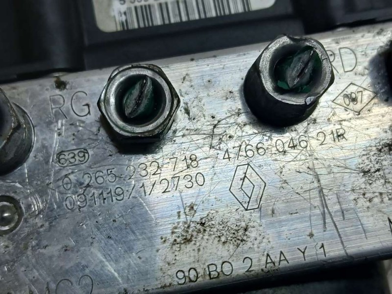 Recambio de abs para dacia logan express ambiance referencia OEM IAM 476604621R 0265232718 BOSCH