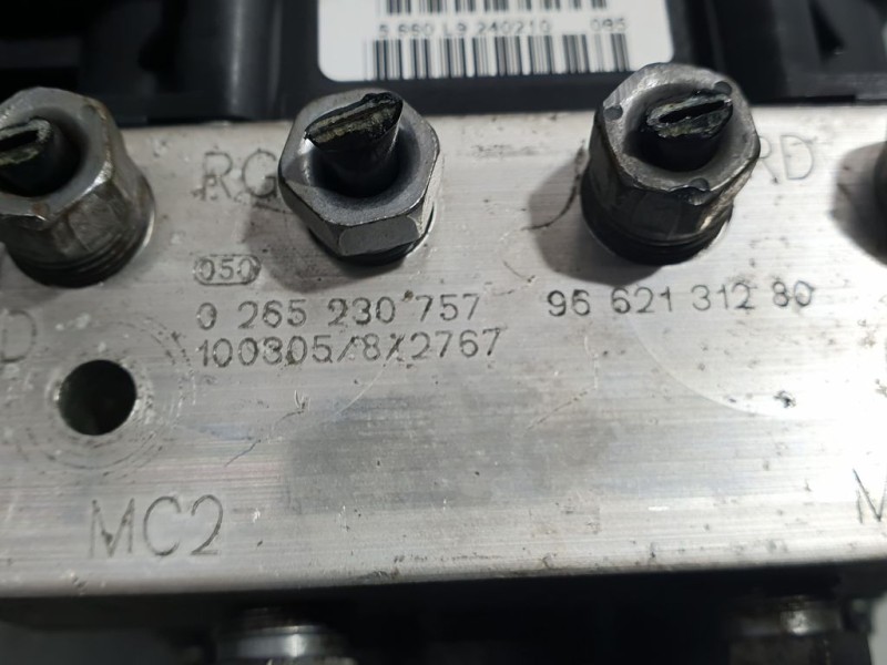Recambio de abs para citroën c5 berlina premier referencia OEM IAM 9662131280 0265230757 BOSCH