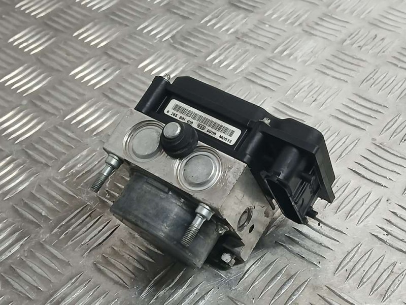 Recambio de abs para dacia logan express ambiance referencia OEM IAM 476604621R 0265232718 BOSCH