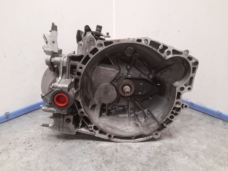 Recambio de caja cambios para citroën c5 berlina premier referencia OEM IAM 20MB25 0814794 6VELOCIDADES